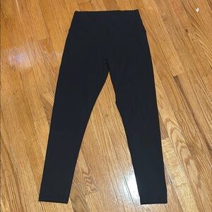 NWOT Aerie Black Leggings Size Medium